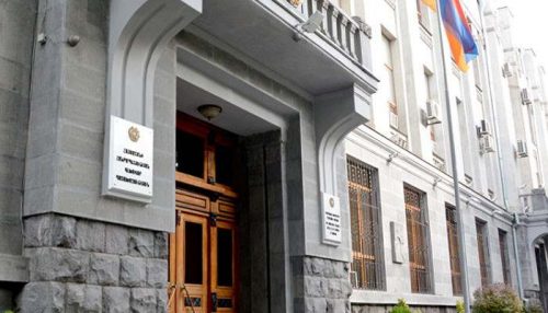 Ոչ հարիր պահվածքի պատճառով 2 դատախազ հեռացվել է պաշտոնից