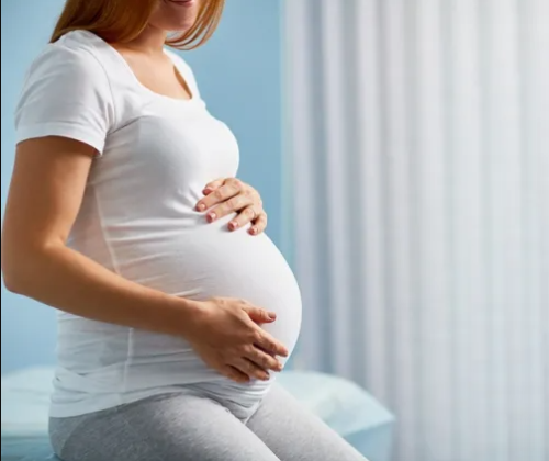 Սննդի փոխարեն՝ դեղորայք․ Արցախում հղի կանանց վիտամիններ են նշանակում