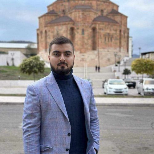 Ալիևն ասում է՝ Լաչինի միջանցքը ոչ միայն չենք բացելու, այլև շարունակելու ենք սովալլուկ անել մարդկանց․ ադրբեջանագետի մեկնաբանությունը