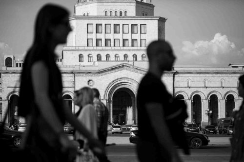 Երևանցիներին մտահոգում է աղբահանությունը, տրանսպորտը, բնապահպանական խնդիրները․ հարցում