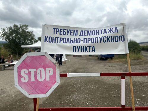 Ադրբեջանի «մարդասիրական օգնությունը» նույն վայրում է՝ Ասկերանի ոստիկանական կետից 200-400մ հեռու