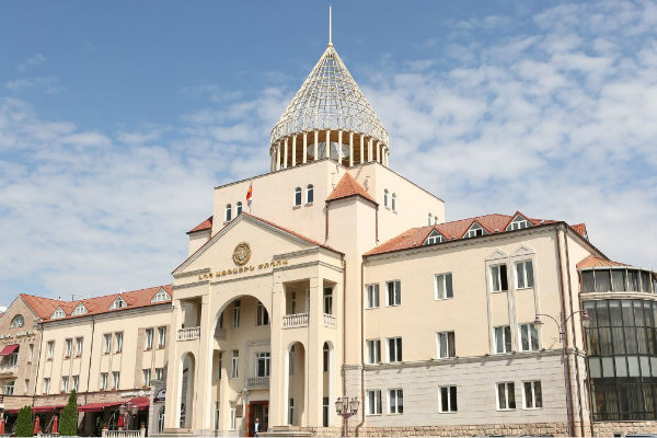 Արցախի ԱԺ «Արցախ – Ֆրանսիա» բարեկամության շրջանակը գոհունակություն է հայտնում ֆրանսիացի բարեկամներին Արցախի ԱԺ «Արցախ – Ֆրանսիա» բարեկամության շրջանակը գոհունակություն է հայտնում ֆրանսիացի բարեկամներին