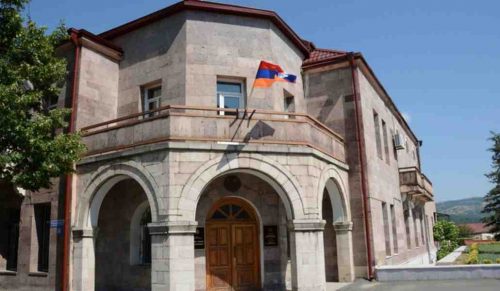 Միջազգային կազմակերպություններն ու դերակատարները պետք է խոսքից անցնեն գործի. Արցախի ԱԳՆ