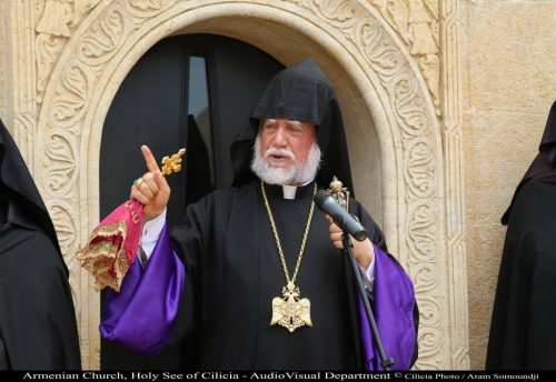 Տարօրինակ է Հայաստանի ժողովրդի լռությունն ու անտարբերությունը, երբ Արցախում մարդիկ սովամահ են լինում. Արամ Ա