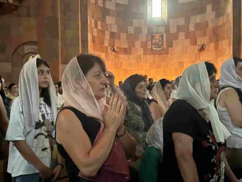 Միասնական աղոթք` Արցախի եկեղեցիներում