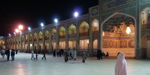 Ահաբեկչություն է տեղի ունեցել Իրանի հարավ-արևմուտքում գտնվող Շահ Չերաղ դամբարանում. կա զոհ