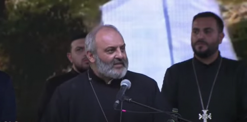 Սեփական ձեռքերում է կա՛մ սավառնելը, կա՛մ սողալը․ Բագրատ սրբազան