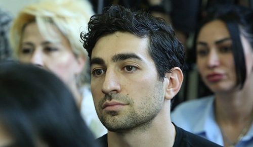 Դաժան ծեծի ենթարկված Լևոն Քոչարյանը հոսպիտալացվել է