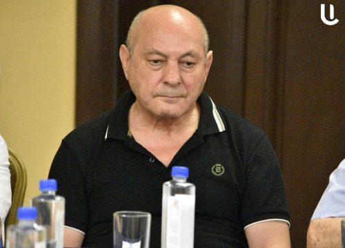 Ալբերտ Բազեյանին ԱԱԾ են տարել