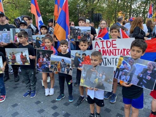 ‘Let’s stand up for Artsakh’: Armenian Canadians hold demonstration in solidarity with people of Artsakh