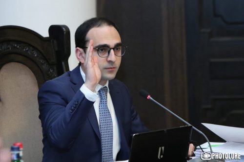 Ձախողակ Տիգրանը պարտքի տակ ընկավ