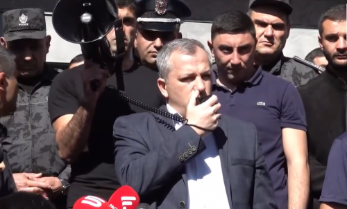 Ամեն ինչ չէ, որ մեզնից է կախված, բայց կփորձենք բռնի տեղահանվածների հարցերին լուծում տալ․ Շահրամանյան