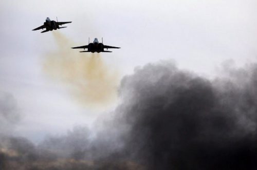 Израиль снова нанес авиаудары по лагерю палестинских беженцев