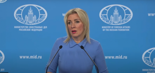 Захарова об интервью Пашиняна: Нам тоже задают провокационные вопросы, но мы не даем разрастаться бацилле провокаций