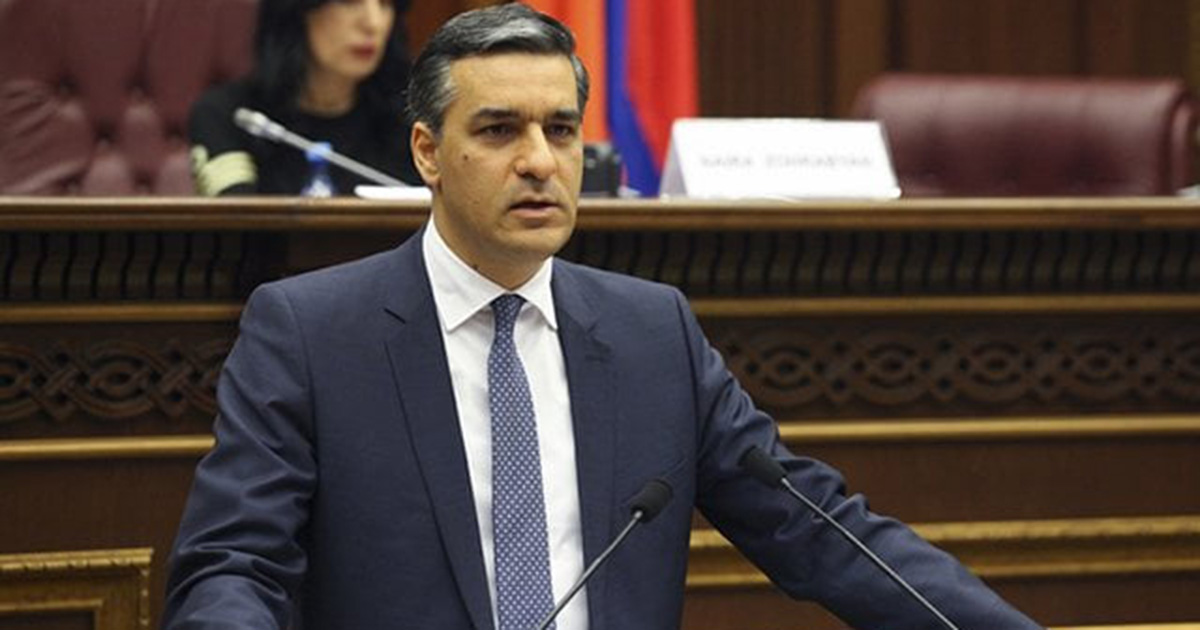 Արցախի առաջնորդների, ռազմական ու պետական գործիչների, հայ զինվորականների և քաղաքացիական անձանց ազատ արձակումը բոլորիս առաջնահերթ խնդիրն է․ Արման Թաթոյան Արցախի առաջնորդների, ռազմական ու պետական գործիչների, հայ զինվորականների և քաղաքացիական անձանց ազատ արձակումը բոլորիս առաջնահերթ խնդիրն է․ Արման Թաթոյան