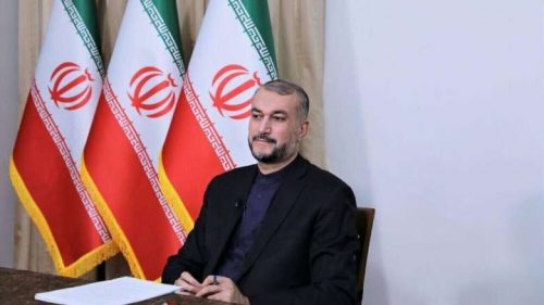 Глава МИД Ирана обсудил ситуацию в секторе Газа с главой политбюро ХАМАС