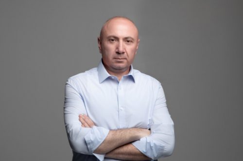 Андраник Теванян сложил мандат Совета старейшин