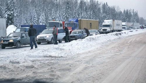 Avalanche danger closes Upper Lars for all vehicles