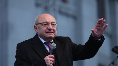 Այսօր, երբ աշխարհում երբեմն ուժը շատ ավելի կարևոր նշանակություն ունի, քան իրավունքը, մենք գտնվում ենք ամենաթույլ վիճակում․ Վազգեն Մանուկյան