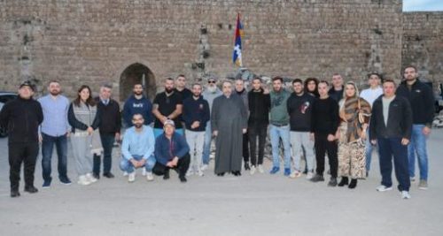 Армянский Патриарх Иерусалима выразил поддержку активистам движения за спасение «Коровьего сада»