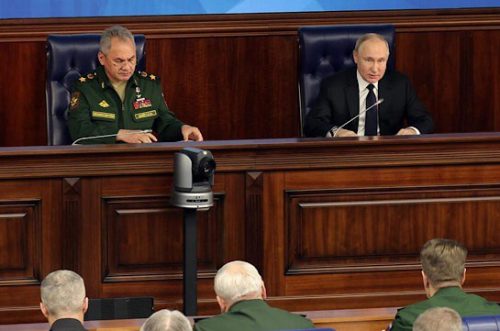 Путин: Активность НАТО резко возросла вблизи наших границ