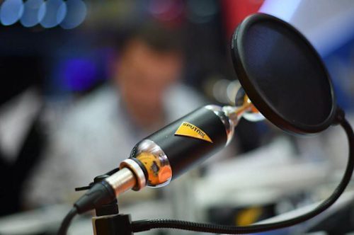 КТР Армении решила, что гость «Sputnik Армения» дал оценки, «на которые не имеет морального права», и приостановила работу радиостанции на 30 дней