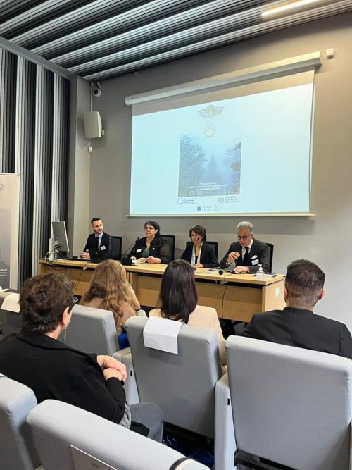 Ֆրանսիայում քննարկվել է օկուպացված Արցախում հայկական մշակութային ժառանգության պահպանման հարցերը