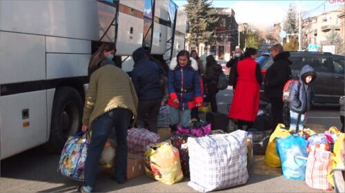 В Армении уже зарегистрировано более 42 тысяч 700 человек, насильственно переселенных из Арцаха