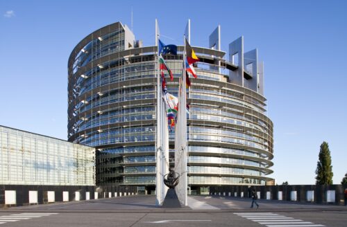 Европарламент не будет участвовать в наблюдении за президентскими выборами в Азербайджане