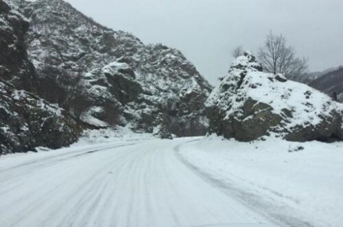 Дорога в Джермук закрыта