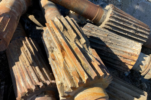 Комментарий КГД: Что пытались вывезти тремя грузовиками?