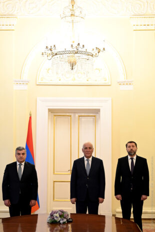 Новоназначенные судьи были приведены к присяге