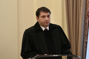 Новоназначенные судьи были приведены к присяге