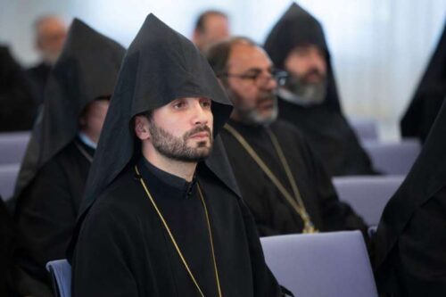 Архимандрит Гарегин Амбарцумян призвал защитить религиозное наследие Арцаха