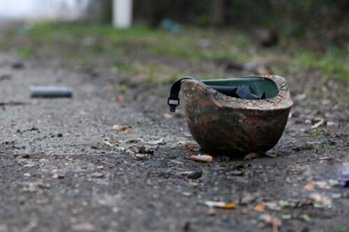 Следком: Офицер был смертельно ранен выстрелом в подбородок из прикрепленной к нему винтовки