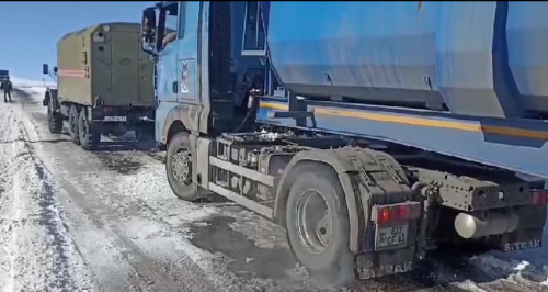 Փրկարարներն արգելափակումից դուրս են բերել ավտոմեքենաները․ Սյունիքում աշխատանքները շարունակվում են