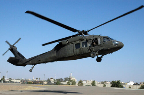 Четыре человека погибли в результате крушения военного вертолета в Колумбии