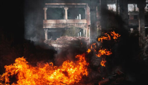 Пожар в Дели, Зеленский в Берлине, Израиль непреклонен в отношении Палестины