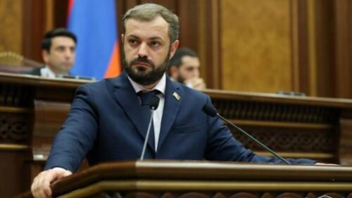 Геворг Папоян сложил с себя депутатский мандат