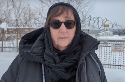 Мать Навального обратилась к Путину с просьбой передать тело ее сына