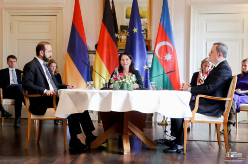Մեկնարկել է Հայաստանի, Ադրբեջանի ու Գերմանիայի ԱԳ նախարարների հանդիպումը