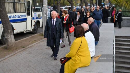 Было бы правильно уйти пораньше: движение «Вместе» требует отставки Пашиняна