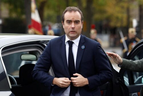 Ֆրանսիայի պաշտպանության նախարարը պատմության մեջ առաջին անգամ կայցելի Հայաստան