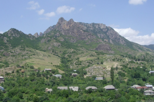 Правительство продлило программу строительства квартир в приграничных населенных пунктах на один год