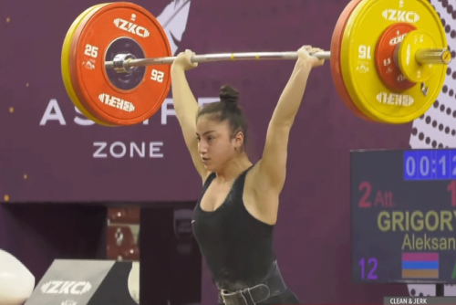 19-летняя Александра Григорян стала чемпионкой Европы по тяжелой атлетике