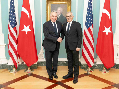 Заместитель госсекретаря США и замглавы МИД Турции обсудили вопросы, связанные с миром на Южном Кавказе