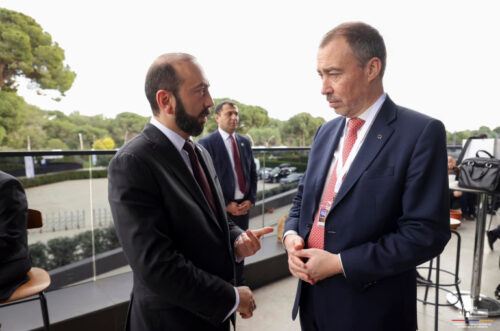 Միրզոյանն ու Տոյվո Կլաարը Անթալիայում քննարկել են տարածաշրջանային վերջին զարգացումները