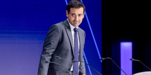 МИД Франции: Киев не просил ввести войска в Украину