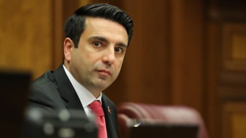 Синхронные заявления Азербайджана и Алена Симоняна