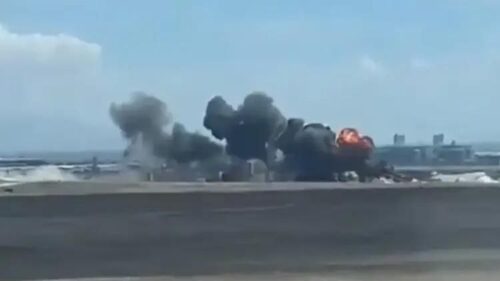 В Турции разбился военный самолет, есть пострадавшие: краткий обзор международных новостей